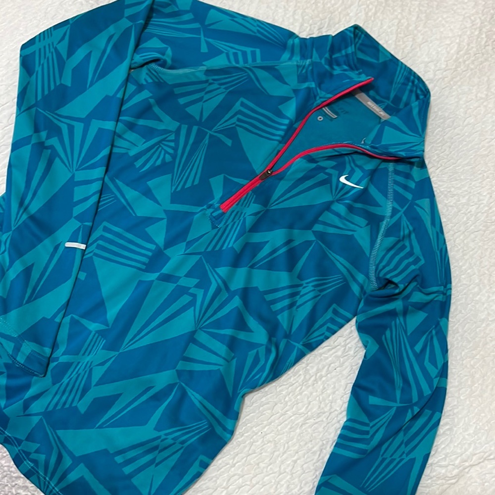 Nike Dri-Fit Quarter Zip Pullover